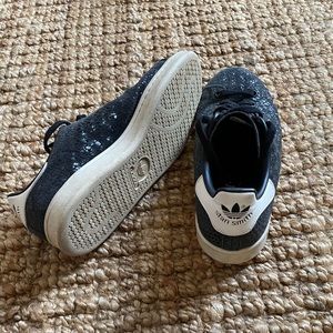Adidas Stan smith black snakeskin shoes